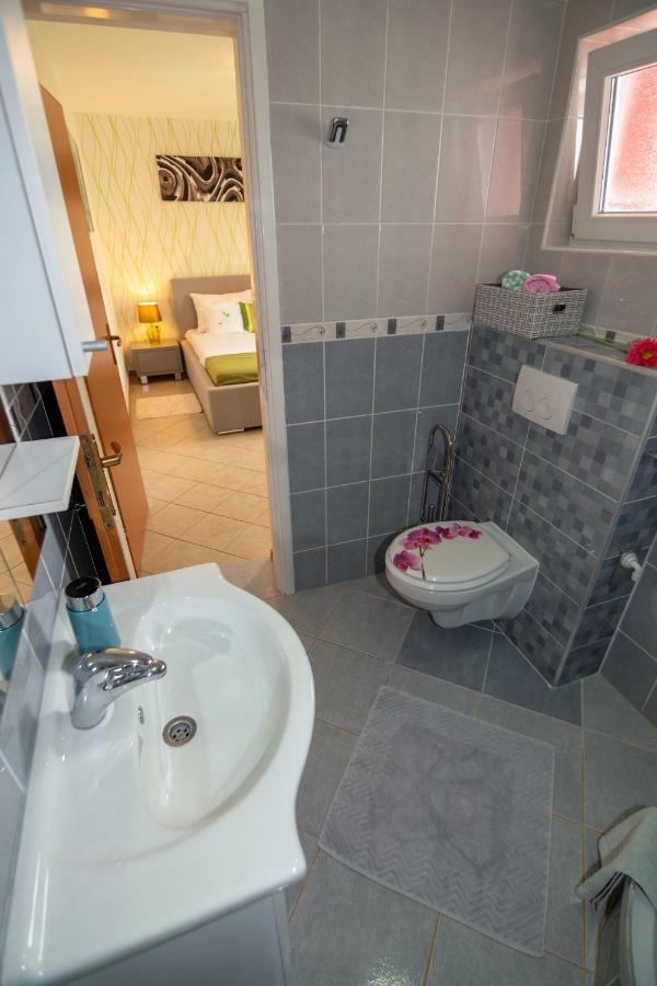Apartmani Ivan Lopar Εξωτερικό φωτογραφία