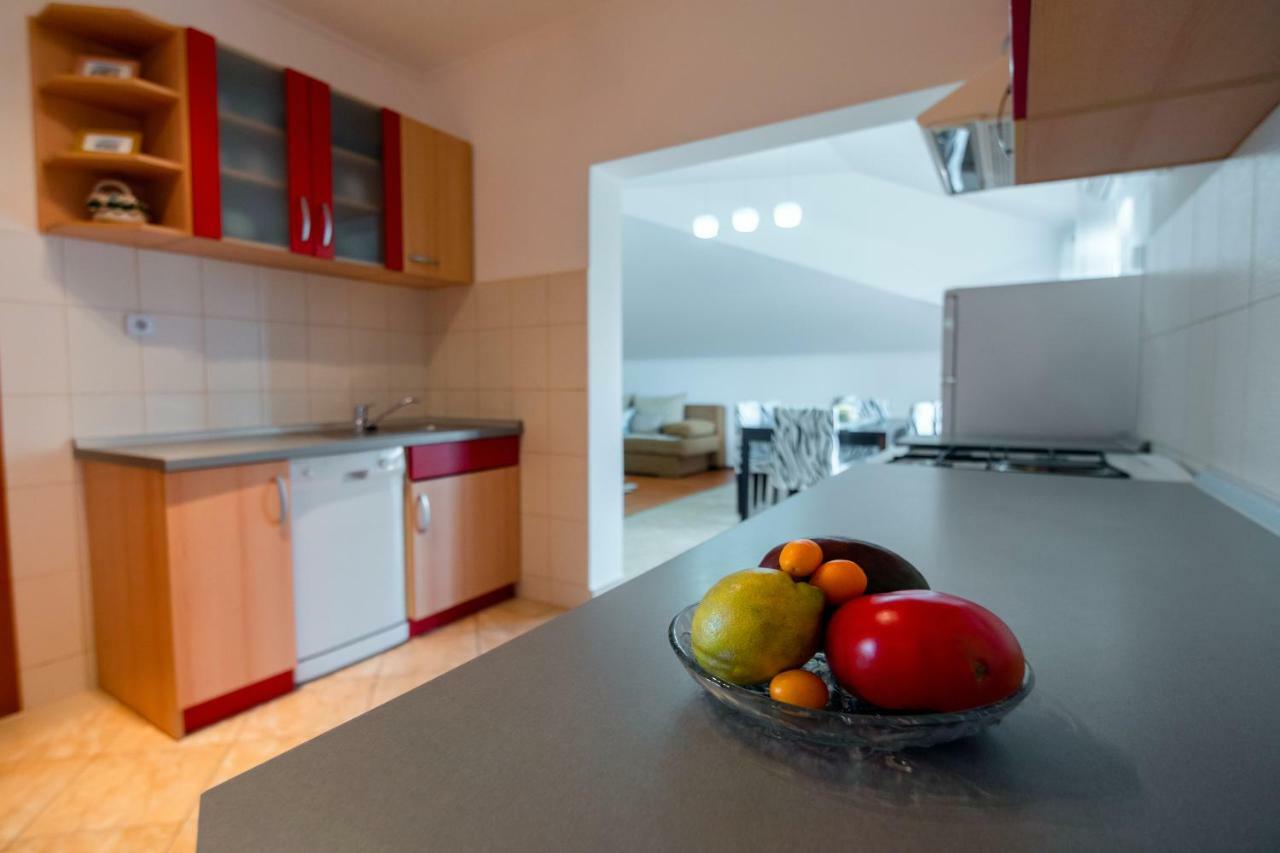 Apartmani Ivan Lopar Εξωτερικό φωτογραφία