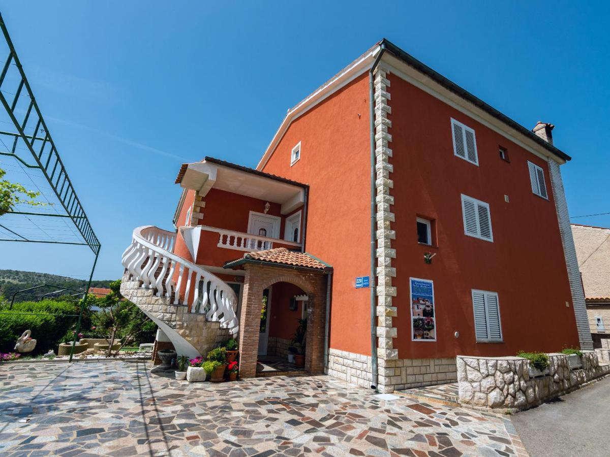 Apartmani Ivan Lopar Εξωτερικό φωτογραφία
