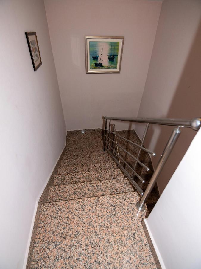 Apartmani Ivan Lopar Εξωτερικό φωτογραφία